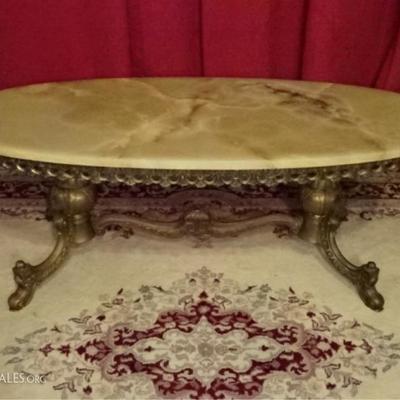 ONYX AND BRASS COFFEE TABLE, MID CENTURY, HOLLYWOOD REGENCY STYLE, OVAL ONYX TOP CAN BE REMOVED