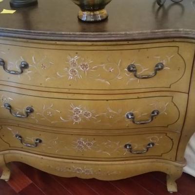 Beautiful painted Bombay Chest This item is priced at $100.00