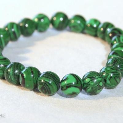 8mm Green Malachite Round Gemstone Bracelet