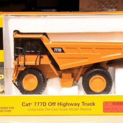 CAT 777D Off Highway Truck Cast Metal Model