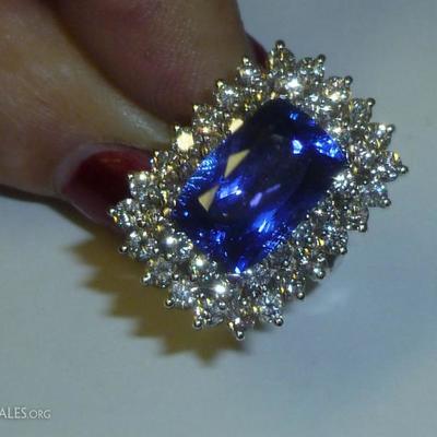 7 ct. flawless Tanzanite ring with 2cts. of diamonds in 14k white gold.
