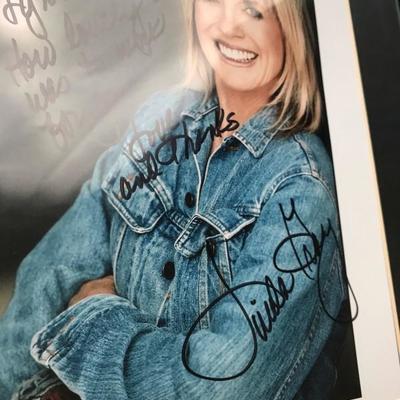 Autographed picture of Linda Gray best known  as Sue Ellen Ewing in the hit TV series Dallas