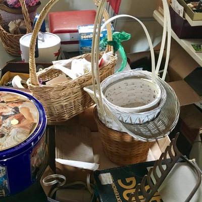Decorative baskets and tins 