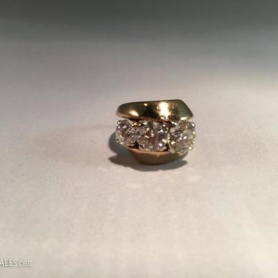 Important 3 Diamond ring: 2.20ct, 1.5ct, 1ct