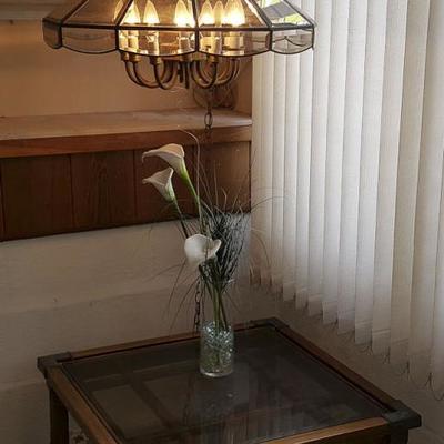 EHT088 Beveled Glass  Hanging Light, End Table & Flower Arrangement
