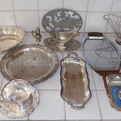 EHT131 Large Lot of Silver Plated Wares
