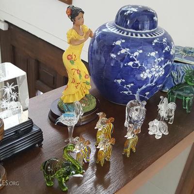 EHT029 Glass Elephant Figurines, Ceramic Ginger Jar and More!

