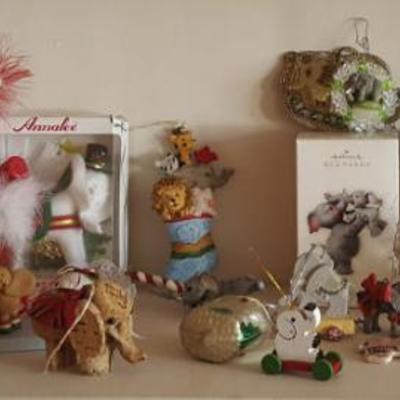 EHT124 Collectible Elephant Christmas Ornaments

