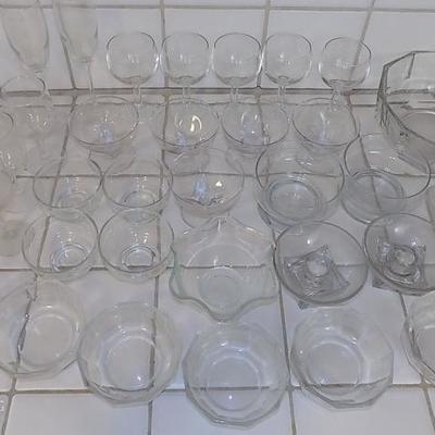 EHT061 Large Assortment of Glassware - Wine, Dishes, Bowls & More
