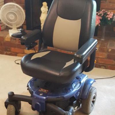Merit Power Chair, Excellent Condition. Like New