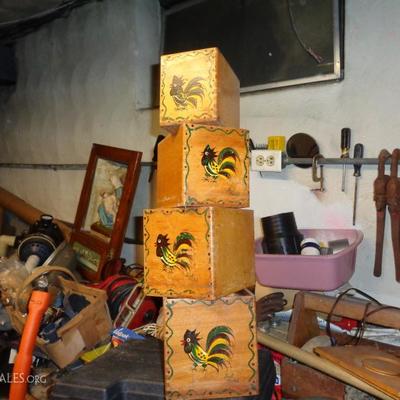 Nesting rooster boxes
