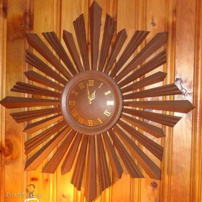 Vintage large wall clock
