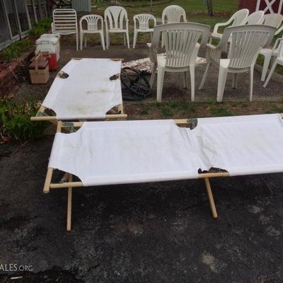cots

