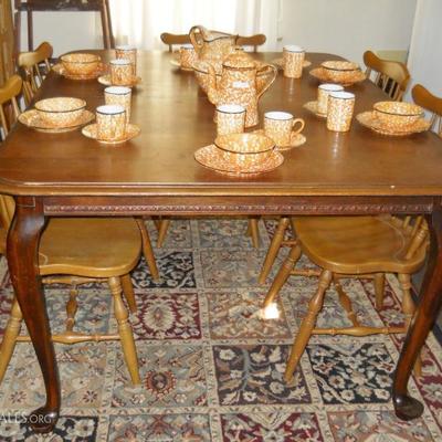 table w/3 leaves, 5 chairs, Stangl dinnerware, etc.