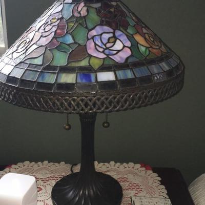 Tiffany style desk lamp 