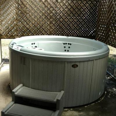 Nordic Hot Tub, 4-6 person.  Comes w/cover, stairs, filters & supplies.  Rarely used!  Great condition.
