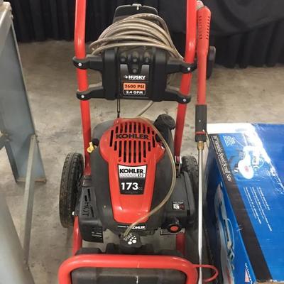Pressure  washer