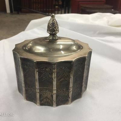 Jewelry box