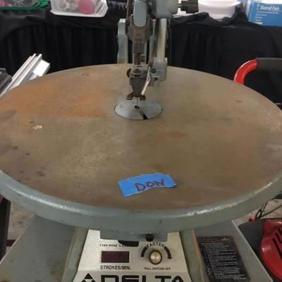 Scroll saw