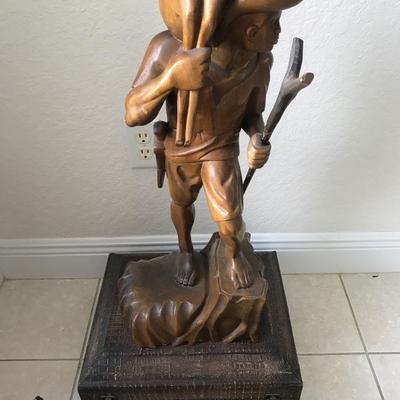 Cool carved Hunter statue 