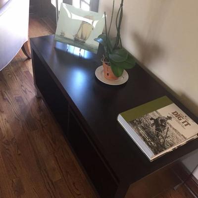 Low black coffee table/TV table