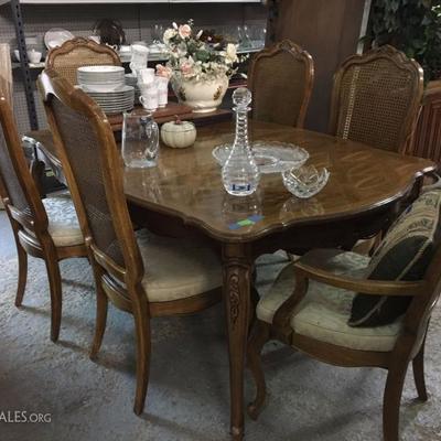 Dining room table with 6 chairs $250.00
