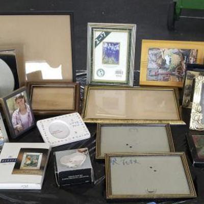 DCK049 Large Selection of Frames for Your Home
