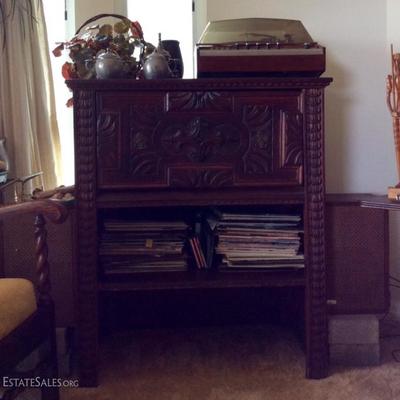 Antique Ornate Wood Side Furniture / Buffet