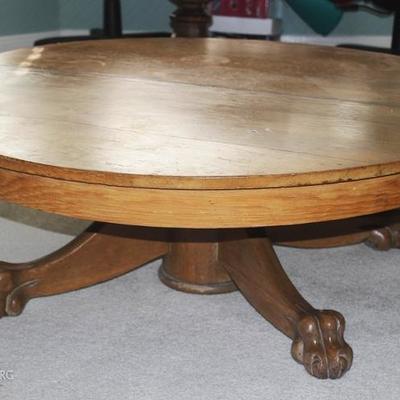 Oak round coffee table
