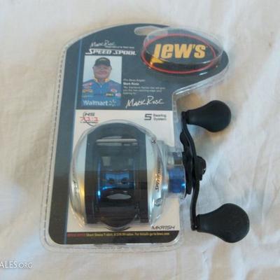 New Lews Baitcast Reel - also other reels & lures