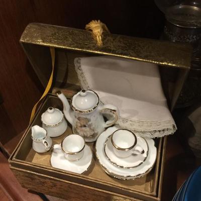 Miniature Tea Set in lovely gold box 