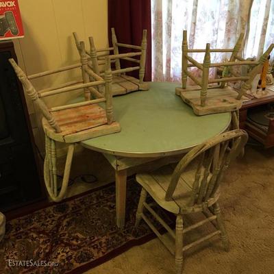 mid century child's table and chairs - needs TLC