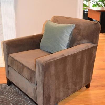 Rowe Furniture microfiber chair
