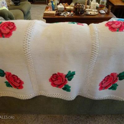 knitted rose blanket  
