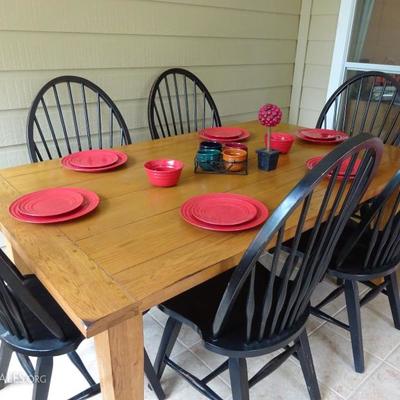 Haverty dining set 2 leaves 6 chairs 