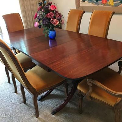 Vintage Dining Table, 3 leaves and 6 chairs with pretty soft yellow crushed velvet