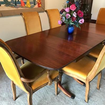 Vintage Dining Table, 3 leaves and 6 chairs with pretty soft yellow crushed velvet
