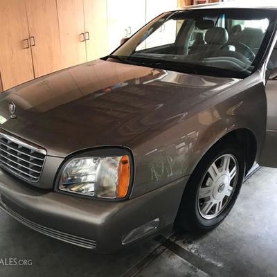 2004 Cadillac DeVille Base Gently Used, Excellent Condition 64k LOW MILAGE! Leather Interior