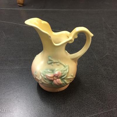 Hull pitcher vase with small chip