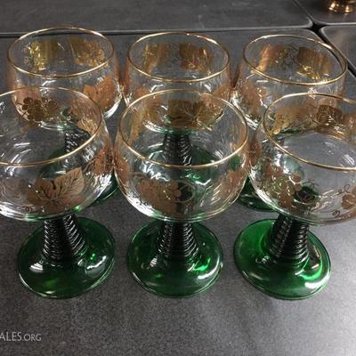 Bockling wine glasses