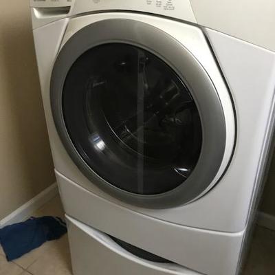 Whirlpool Duet electric washer and dryer- Excellent condition