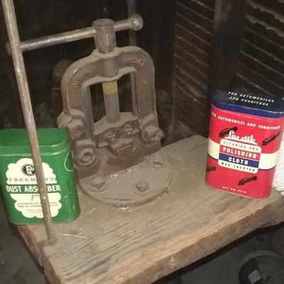 Estate sale photo