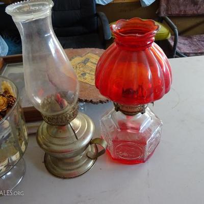 antique oil lamps