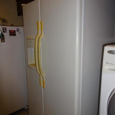 side by side fridge