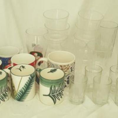 HKCT049 Large assortment of Glassware, Coffee Cups, Mugs & More
