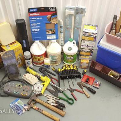 HKCT095 Helpful Household Tools & More
