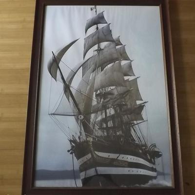 HKCT022 Framed Print of a Sailing Ship
