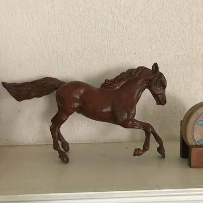 wood horse decor