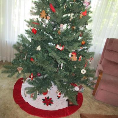 Christmas tree and items