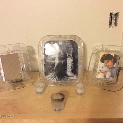 Glass picture frames